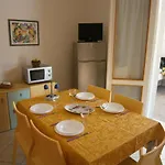 Dina/viel Апартаменти