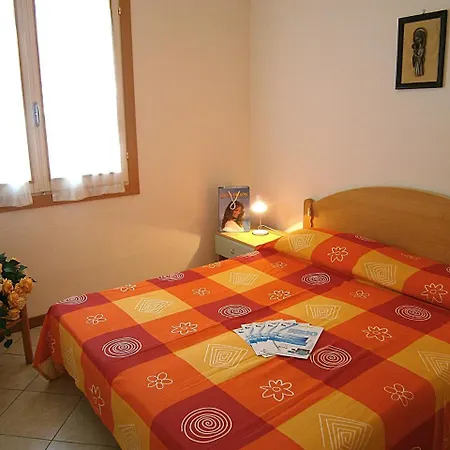 Dina/viel Daire Bibione