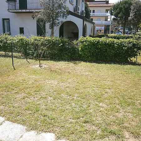 Dina/viel Appartement Bibione