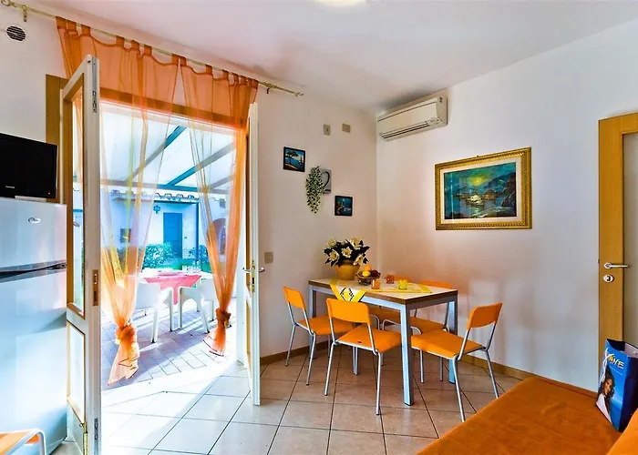 Dina/viel Apartman *