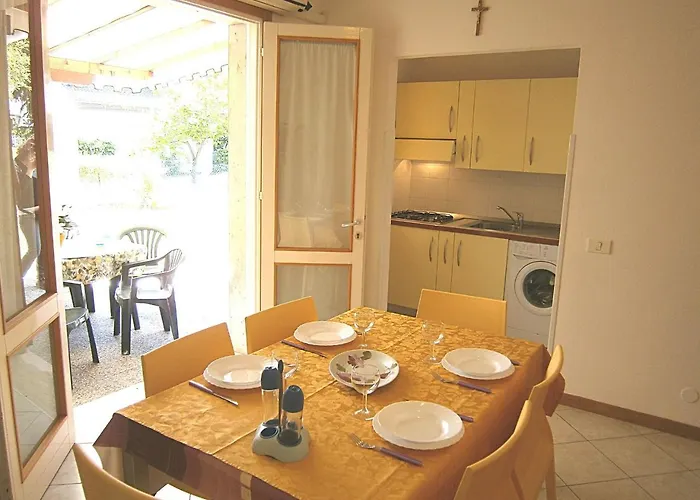 Dina/viel Бібіоне