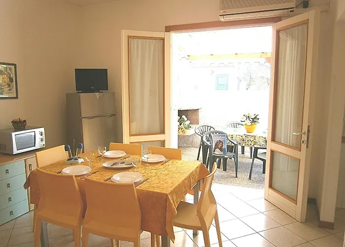 Dina/viel Бібіоне